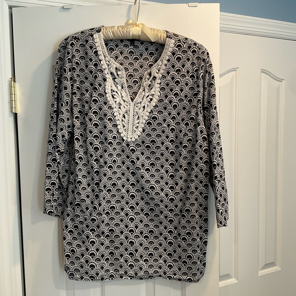 Talbots Black and White Patterned Tunic